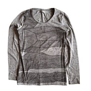 Icebreaker Women’s Merino Wool Long Sleeve Top – Size S
